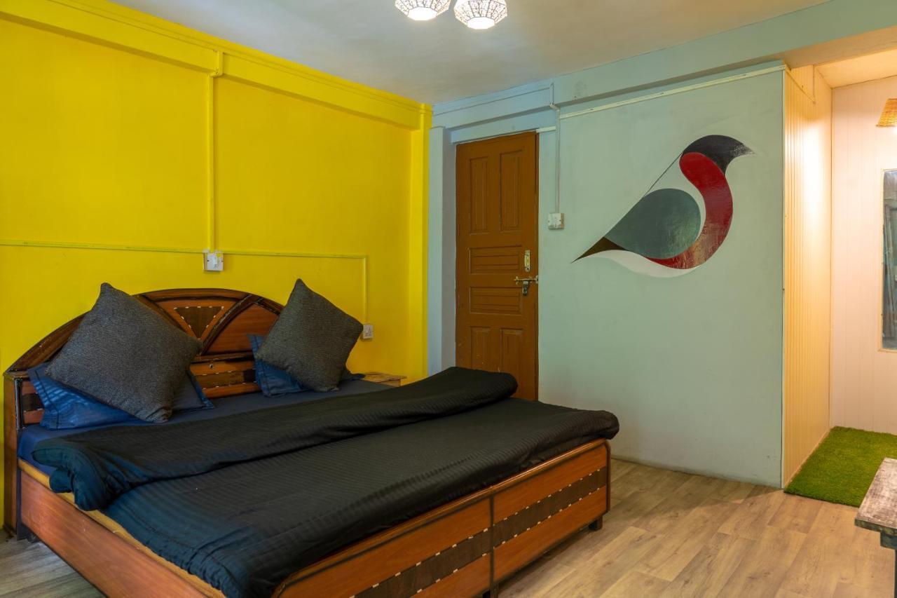 Whoopers Hostel Tosh Εξωτερικό φωτογραφία
