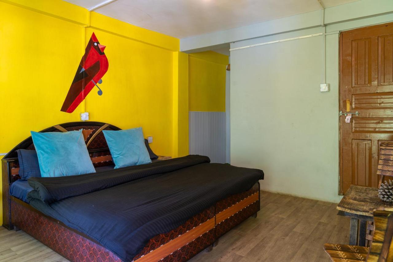 Whoopers Hostel Tosh Εξωτερικό φωτογραφία