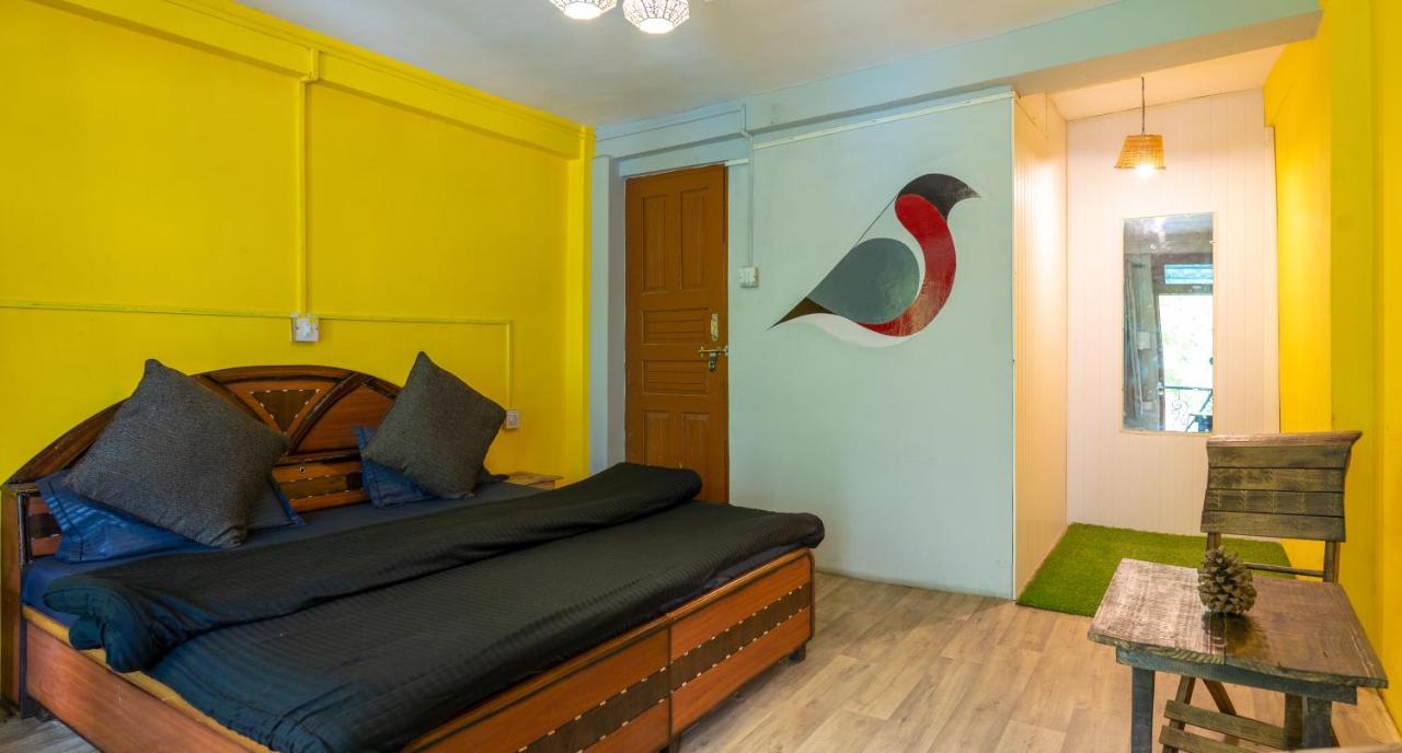 Whoopers Hostel Tosh Εξωτερικό φωτογραφία