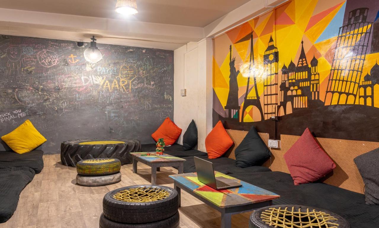 Whoopers Hostel Tosh Εξωτερικό φωτογραφία
