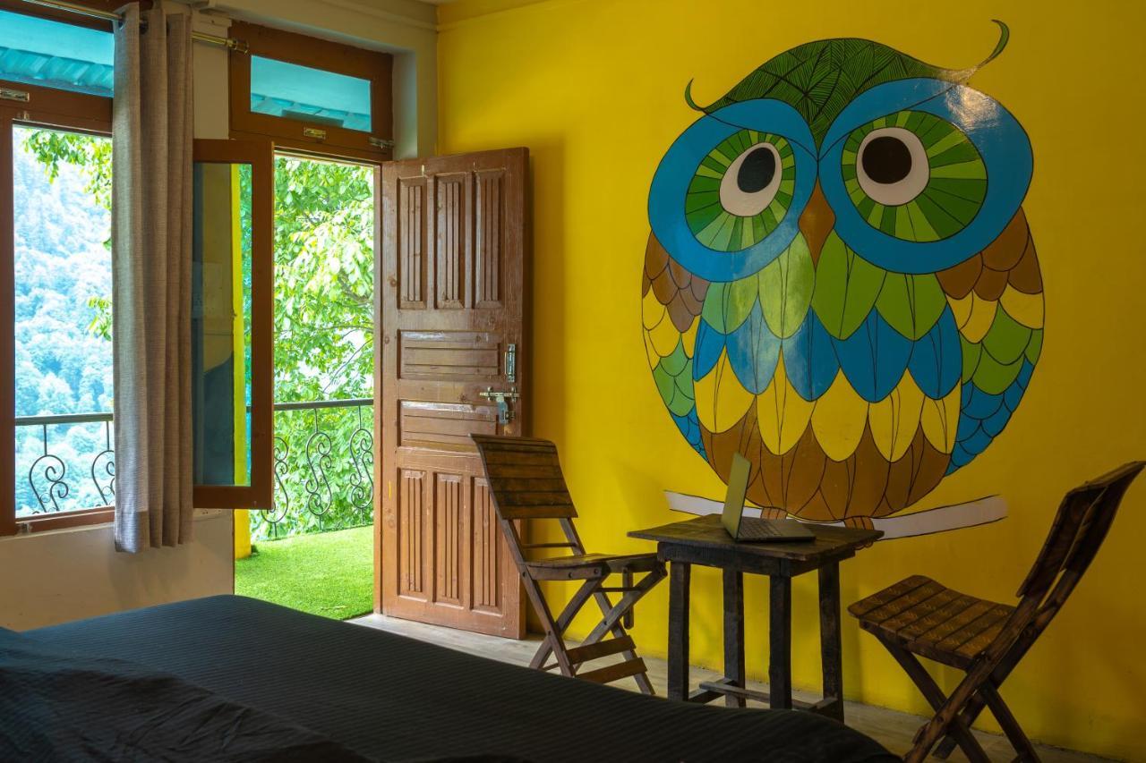 Whoopers Hostel Tosh Εξωτερικό φωτογραφία