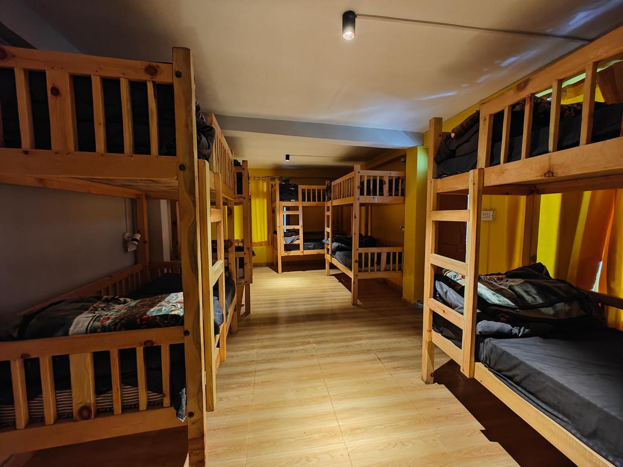 Whoopers Hostel Tosh Εξωτερικό φωτογραφία